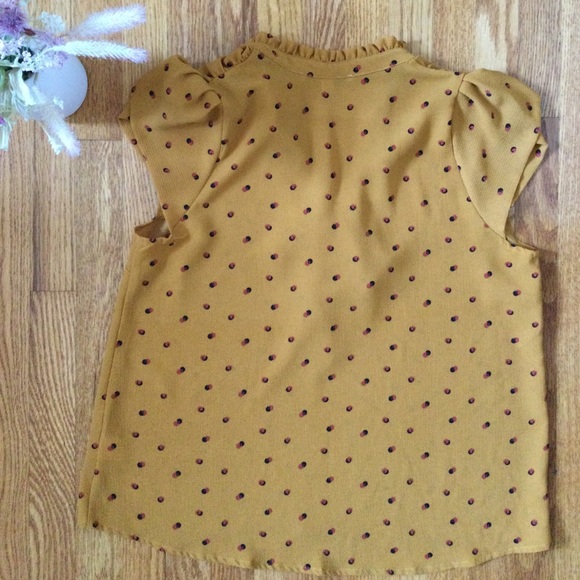 Blouse for women size Medium - Picture 4 of 5